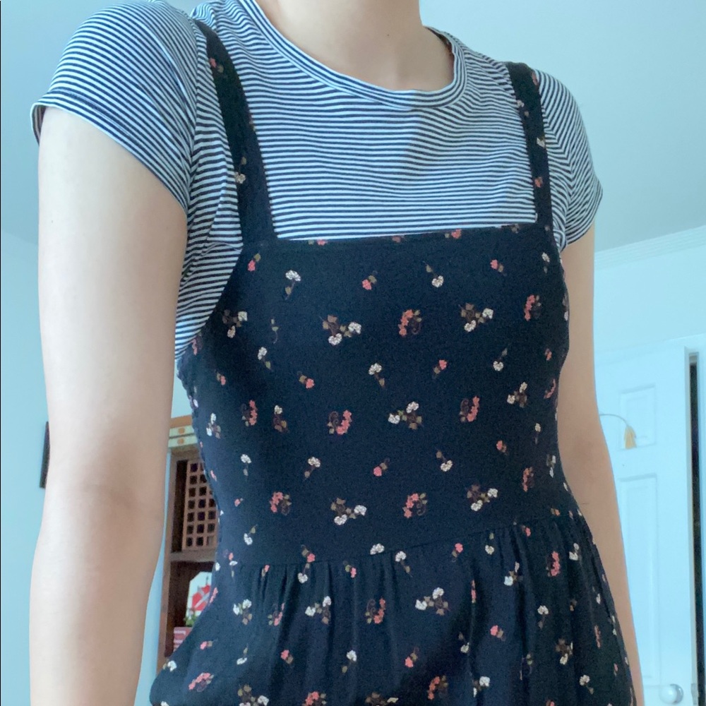 madewell jumpsuit and t shirt outfit